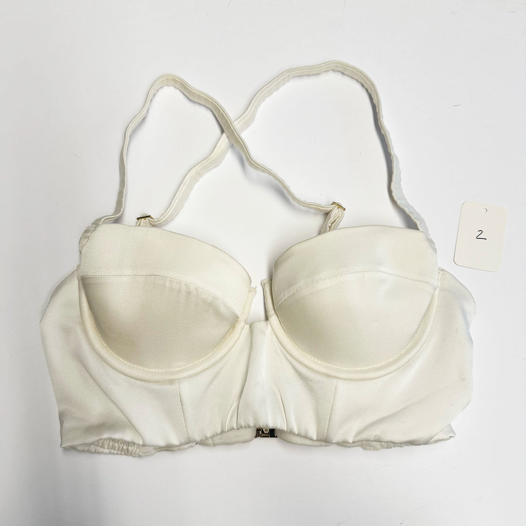 Petra Ivory Longline Bra Sample - 2 (Pre AW21 Fit)