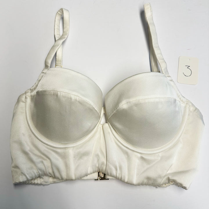 Petra Ivory Longline Bra Sample - 3 (AW21 Fit)