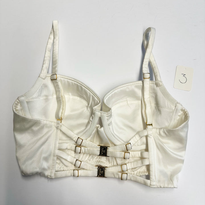 Petra Ivory Longline Bra Sample - 3 (AW21 Fit)