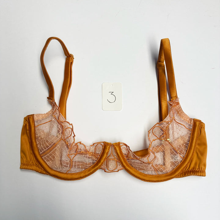 Nora Quarter Cup Bra Sample - 2 & 3