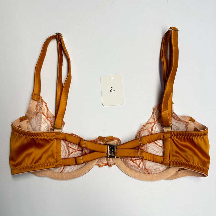 Nora Quarter Cup Bra Sample - 2 & 3