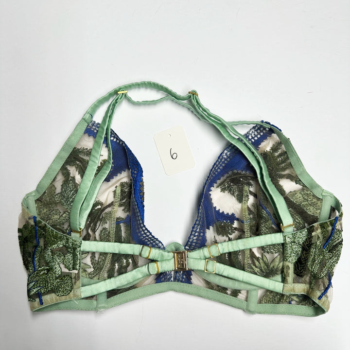 Farida Plunge Bra Sample - 2, 3 & 6