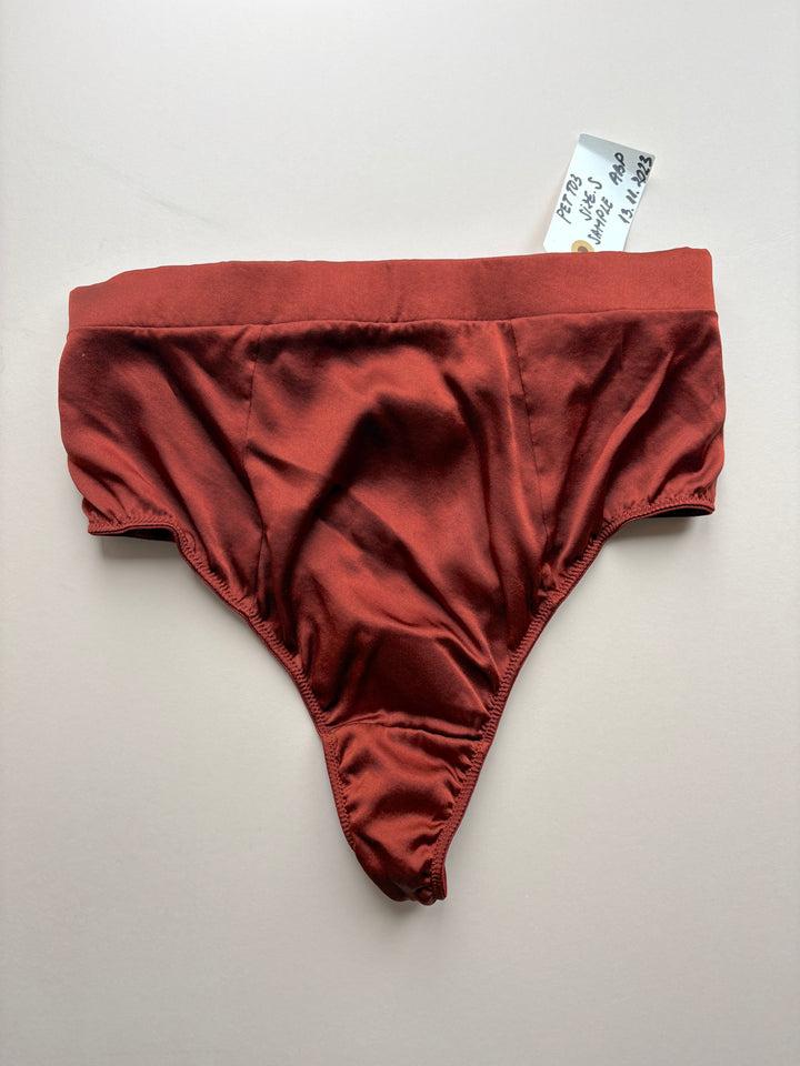 Petra Garnet Waist Thong sample - size S