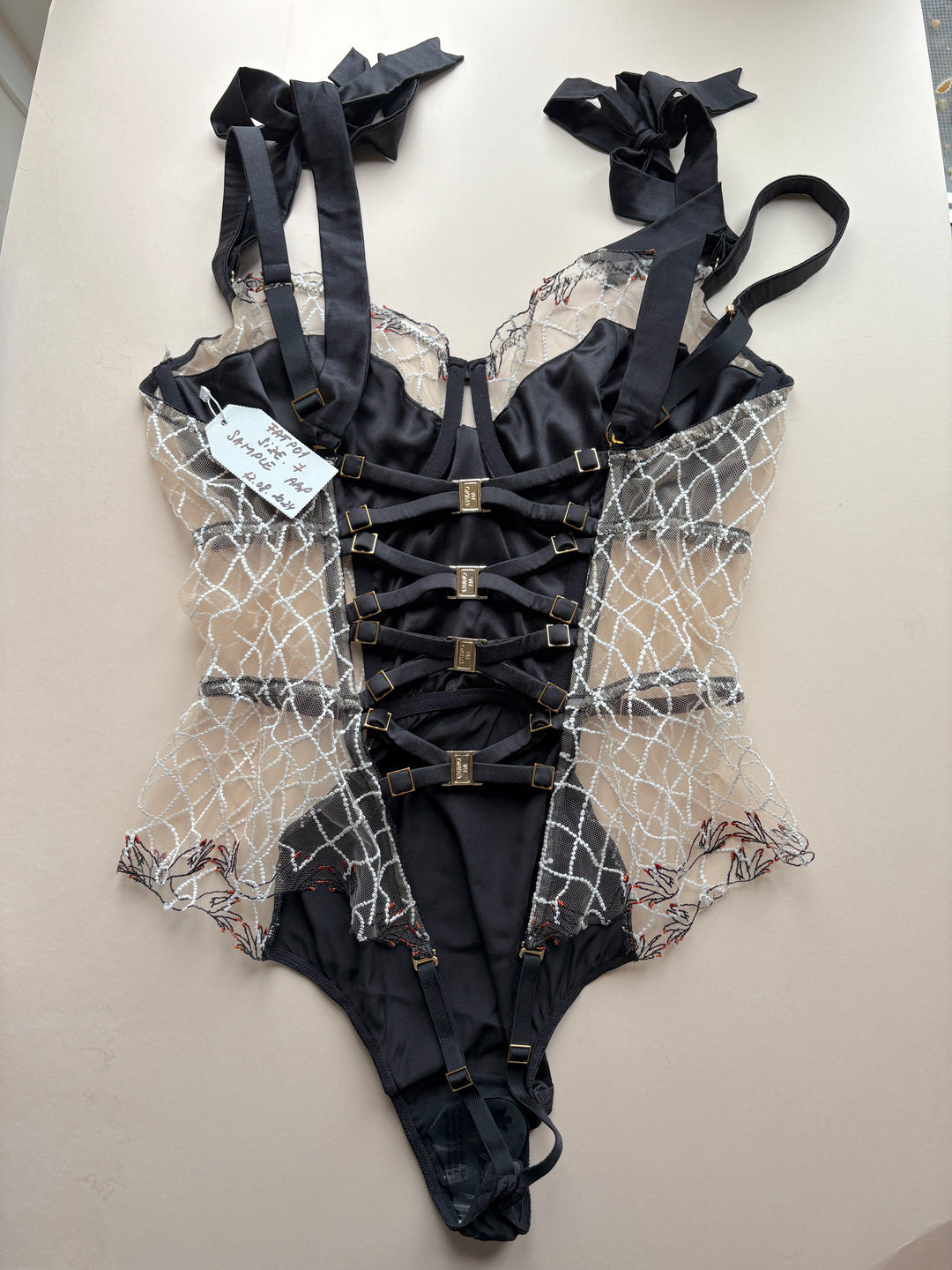 Fatima Bodysuit sample - size 7