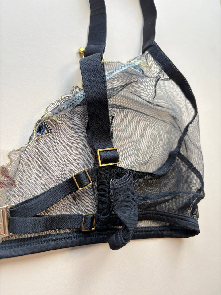 Elsa Bodysuit sample - size XL