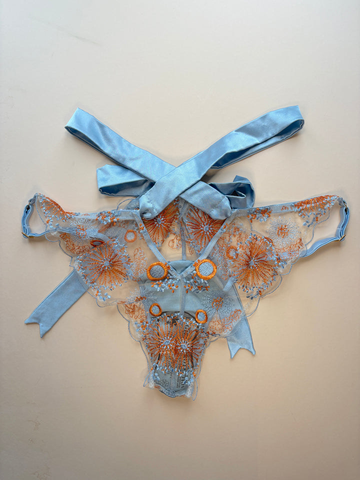 FAULTY Lena Waist Tie Knicker - size M