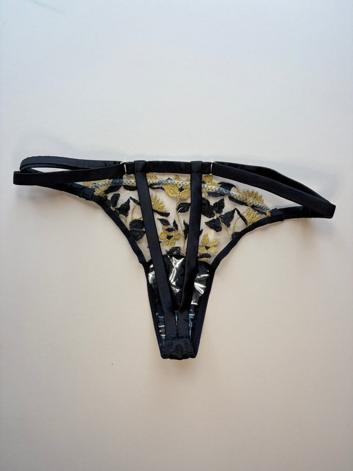 Soraya Jet Strap Thong sample - size XS
