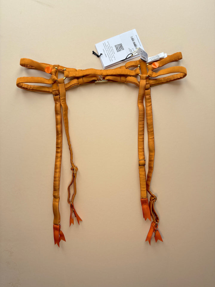 FAULTY Clea Amber Strap Suspender - size XS