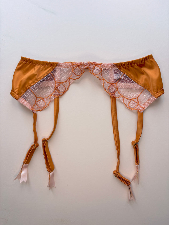 Nora Suspender sample - size S