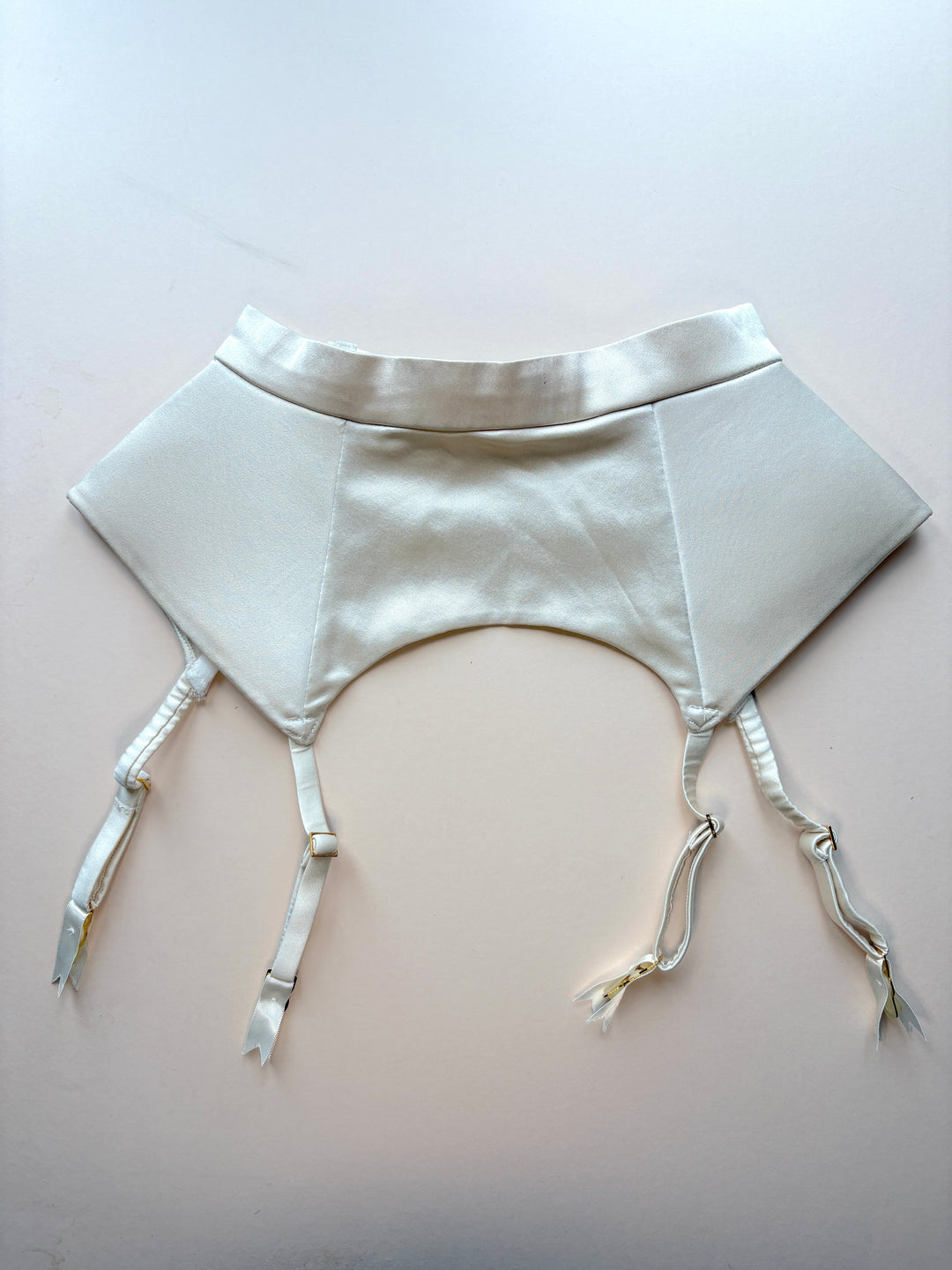 Bella Ivory Suspender sample - size 1-2 (XS)