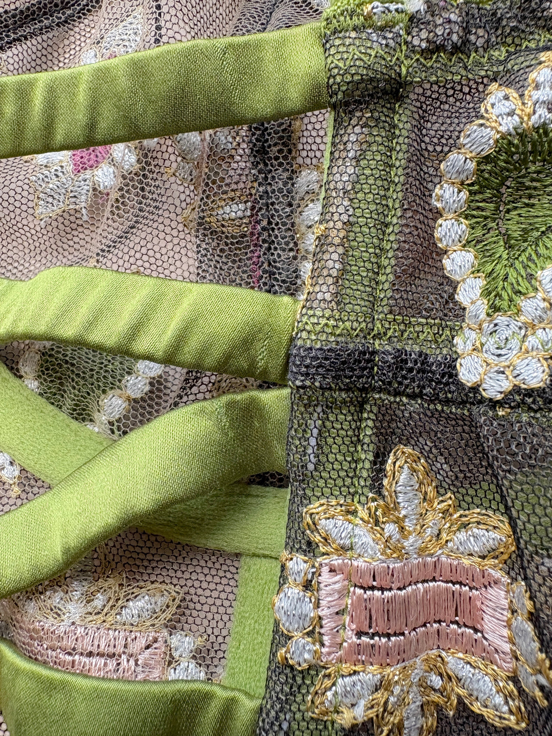 FAULTY Sofia Bodysuit - size 9