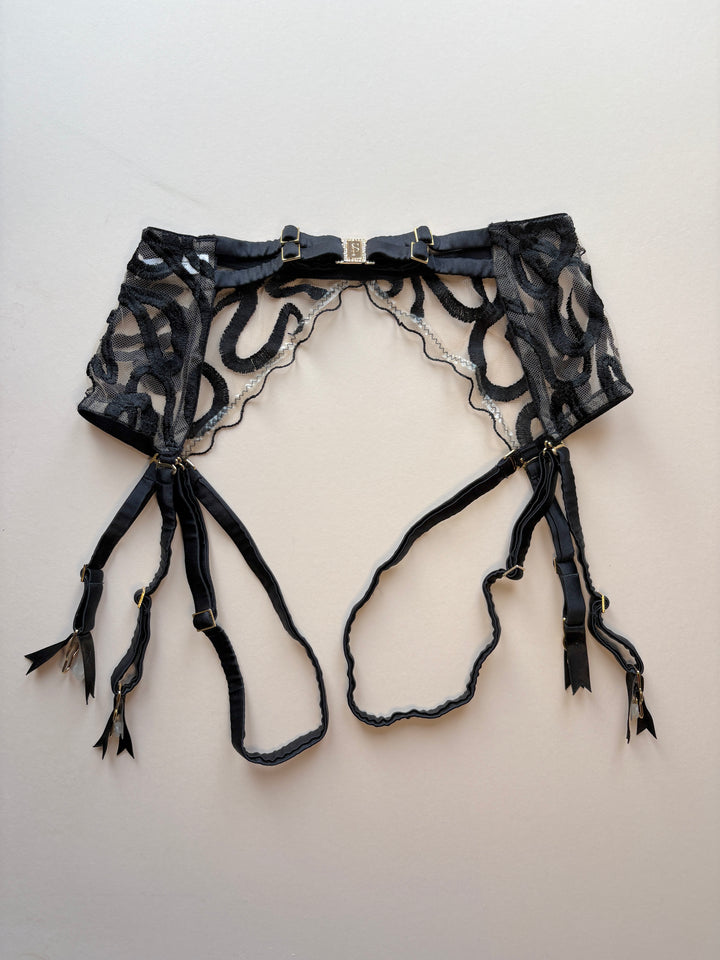 Naga Jet Suspender sample - size 1-2 / XS