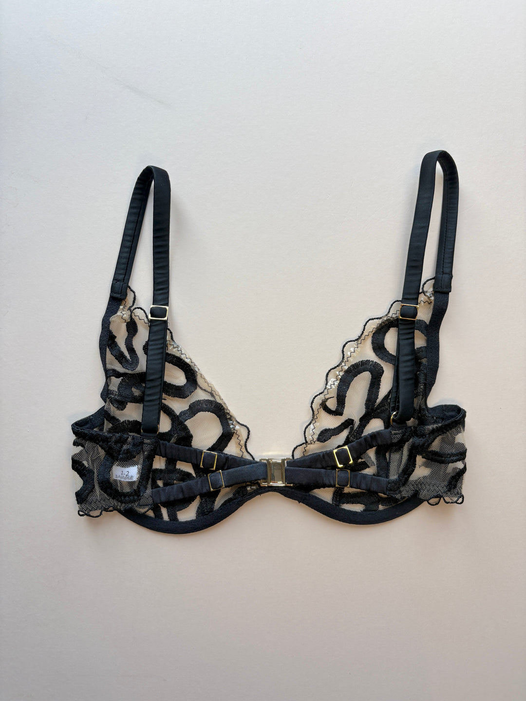Naga Jet Plunge Bra sample - size 2