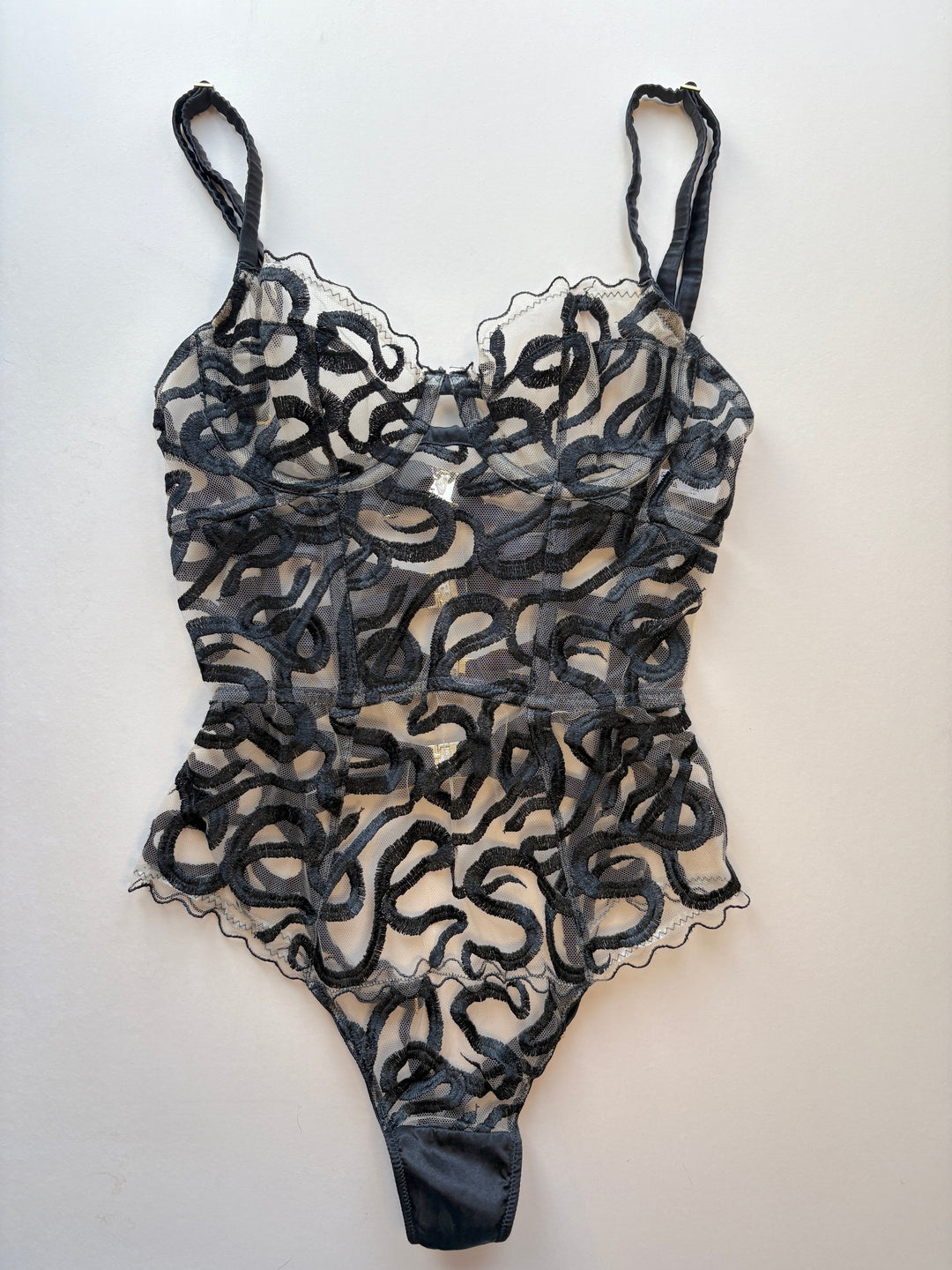 Naga Jet Bodysuit sample - size 2