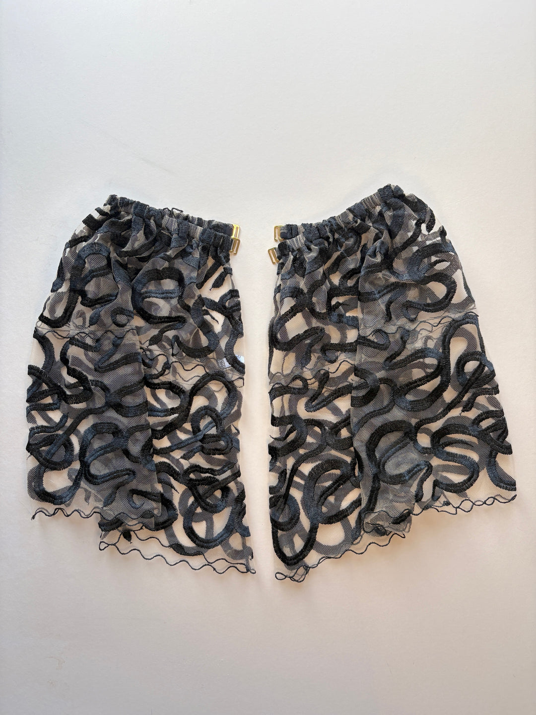 Naga Jet Sleeves sample - size OS