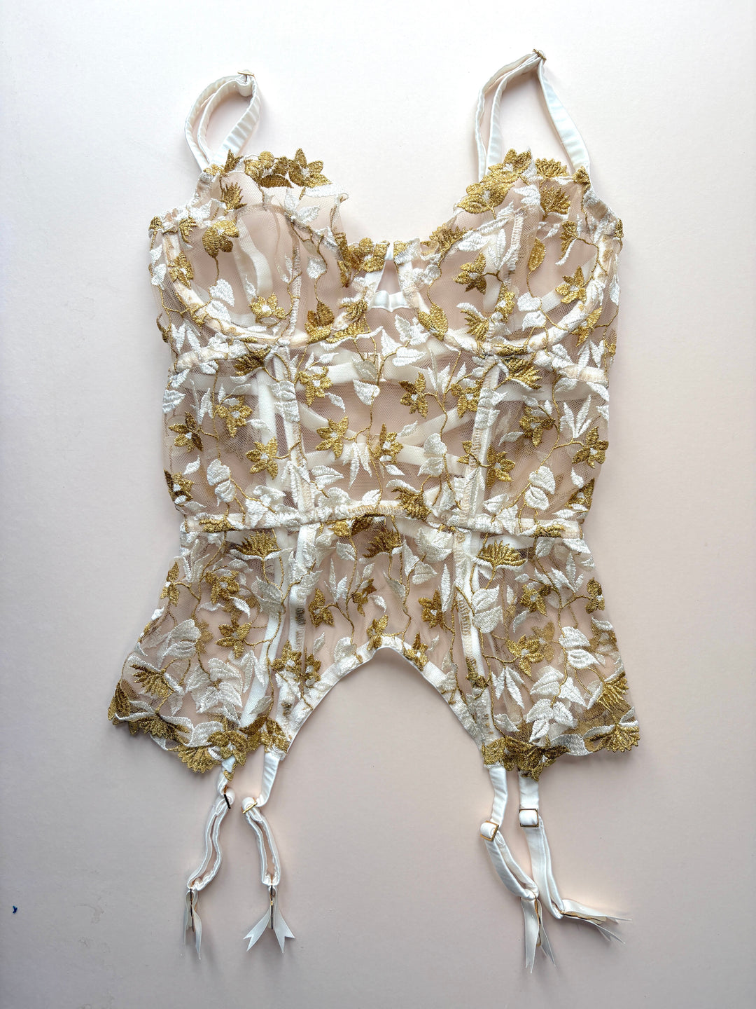 Soraya Ivory Basque sample - size 3