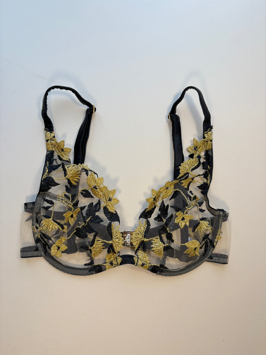 Soraya Jet Plunge Bra sample - size 2