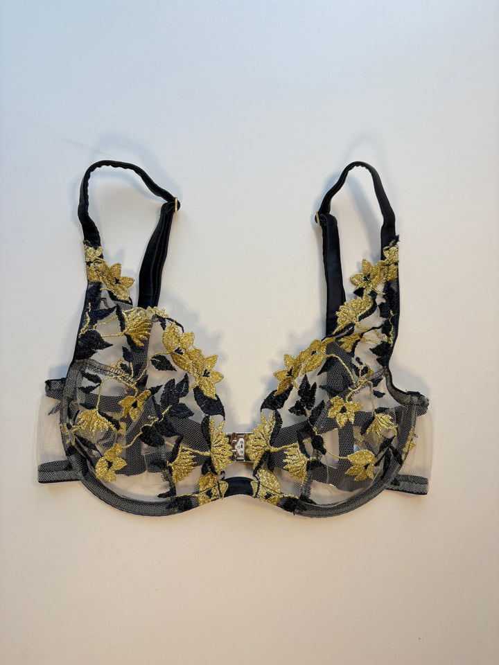 Soraya Jet Plunge Bra sample - size 2