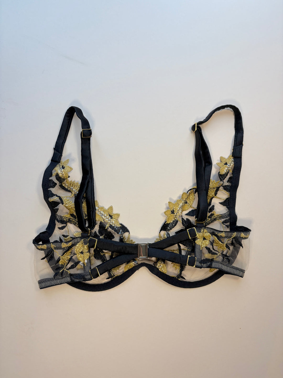 Soraya Jet Plunge Bra sample - size 2