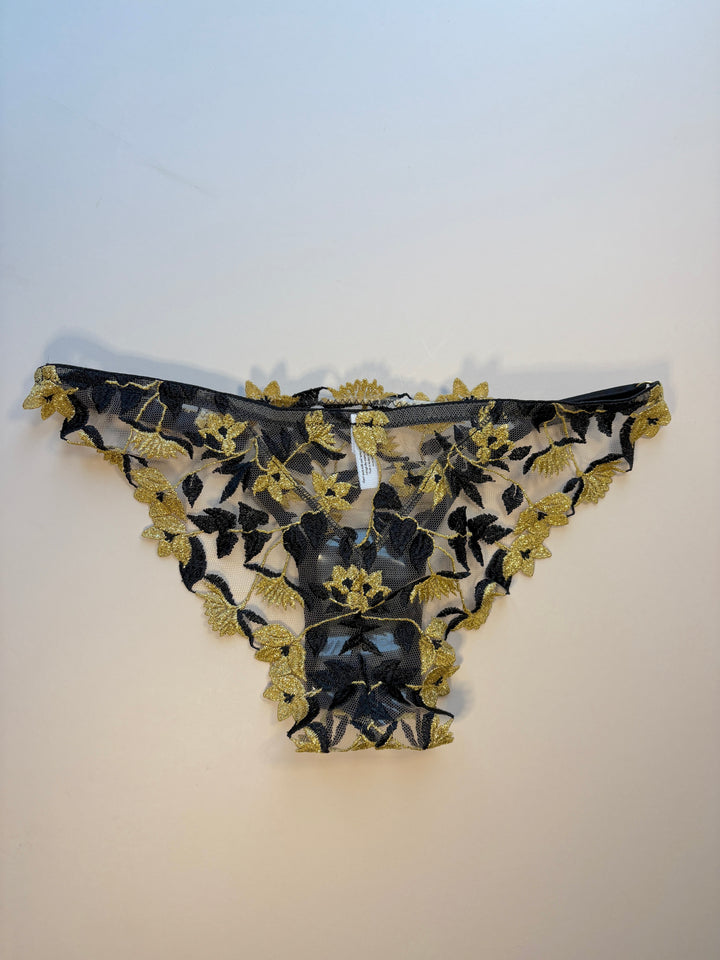 Soraya Jet Strap Knicker sample - size XS