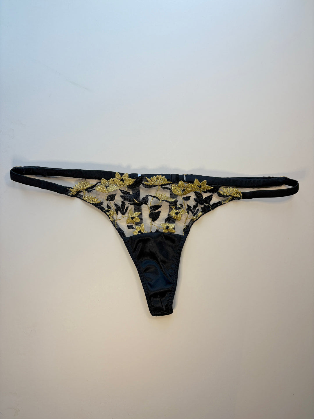 Soraya Jet Strap Thong sample - size M