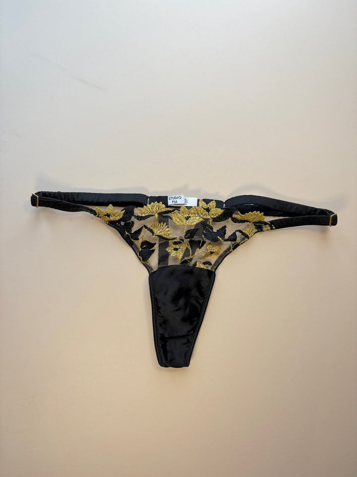 Soraya Jet Strap Thong sample - size 1-2 (XS)