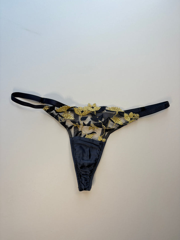 Soraya Jet Strap Thong sample - size 1-2 (XS)