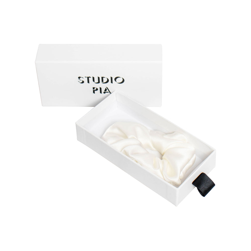 Studio Pia Aiya organic peace silk scrunchie | Ivory