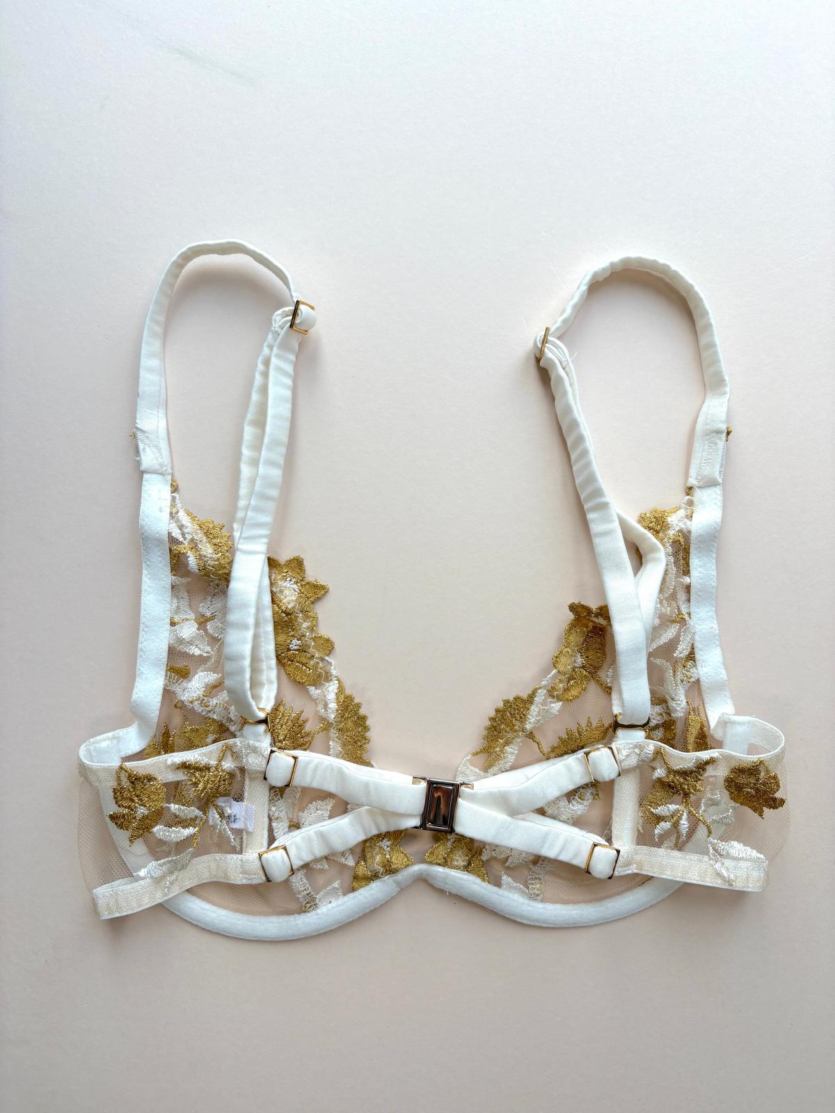 Soraya Ivory Plunge Bra sample - size 3 – view 2