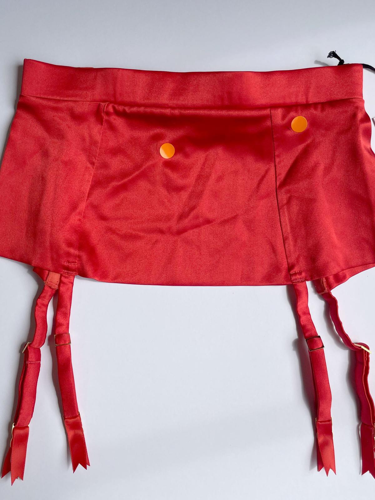 Petra Scarlet Longline Suspender Faulty - XS – view 2