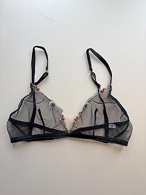 Elsa Bralette sample - size S and XL – view 3