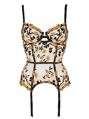 Soraya Basque Old Style Cup (Darted Cup)
