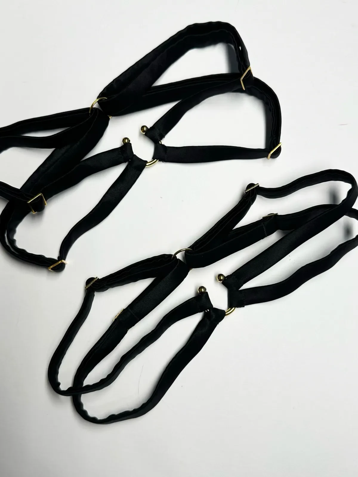 Clea Jet Satin Garters Sample - One Size